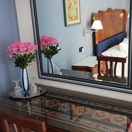 La Collina Since 2008 No Smoking B&B Varese Exterior photo
