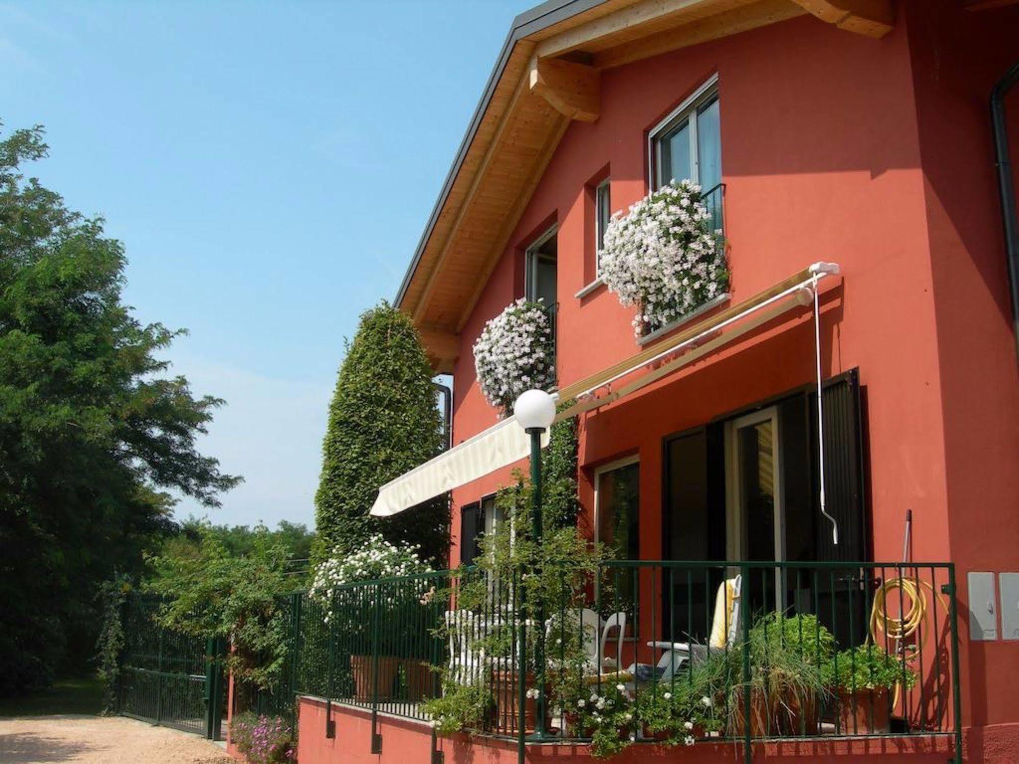 La Collina Since 2008 No Smoking B&B Varese Exterior photo